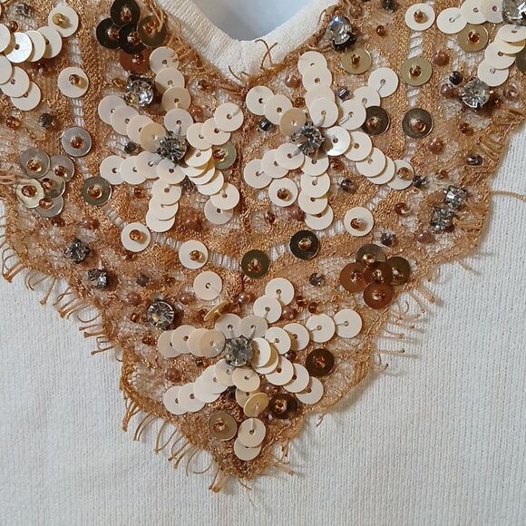 Michelle Antonelli  cream color sleeveless light weight sweater  Sz S NWT - Picture 3 of 5